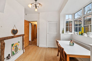 Breakfast Room- click for photo gallery